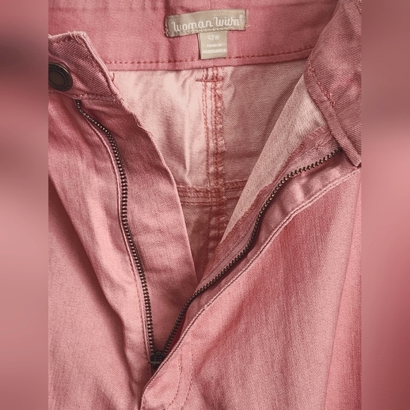 Woman Within Plus Size Pink Denim Embroidered Capris. Sz 42W (NWT) - Picture 8 of 12